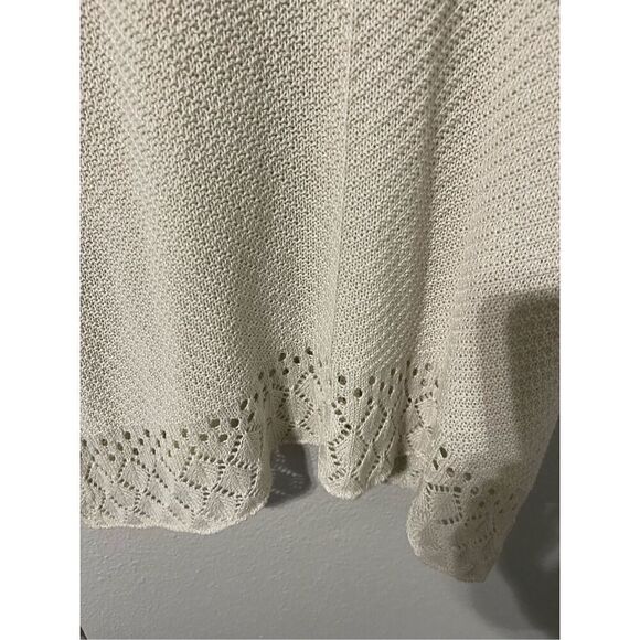 ❤️LC Lauren Conrad Crochet Cold Shoulder Sweater - Picture 5 of 6